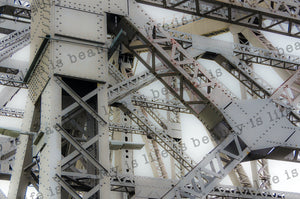 Story Bridge Tesseract